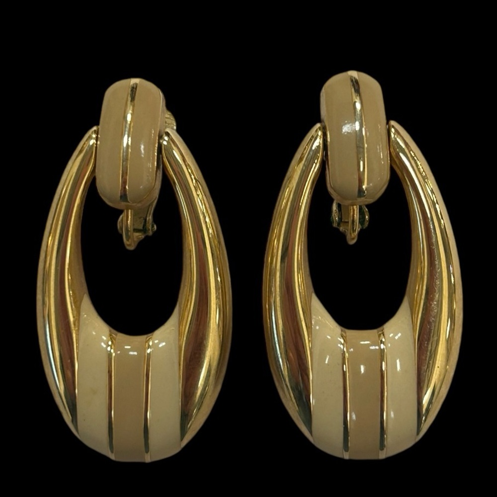 Vintage 1980s NAPIER Tan Enamel & Goldtone Door Knocker Earrings